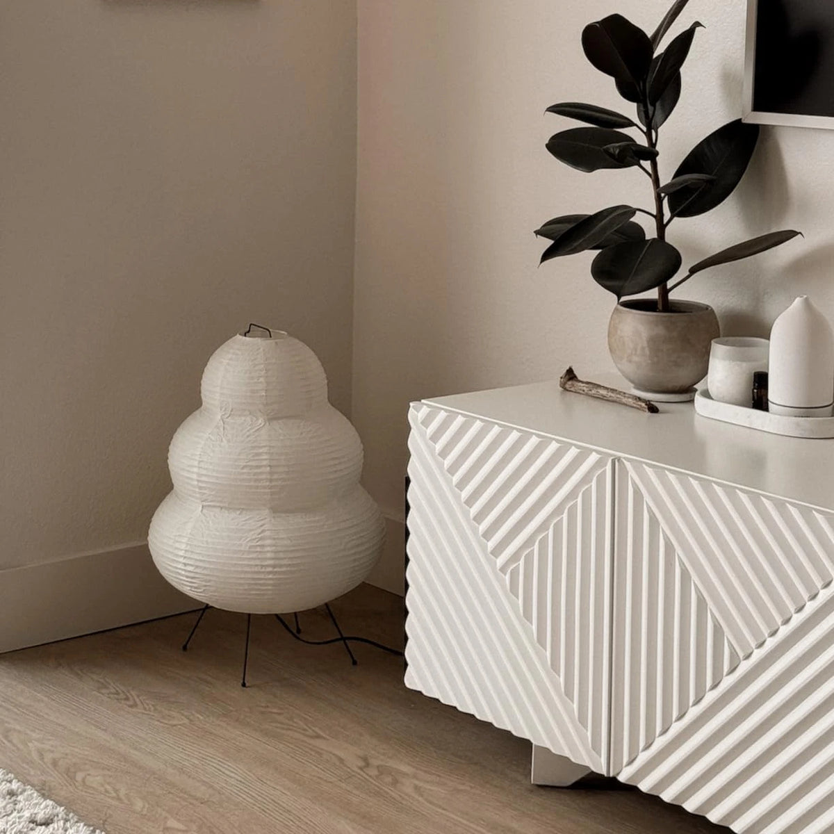 Kaya Paper Lamp - Natural Rice Paper - Lifestyle