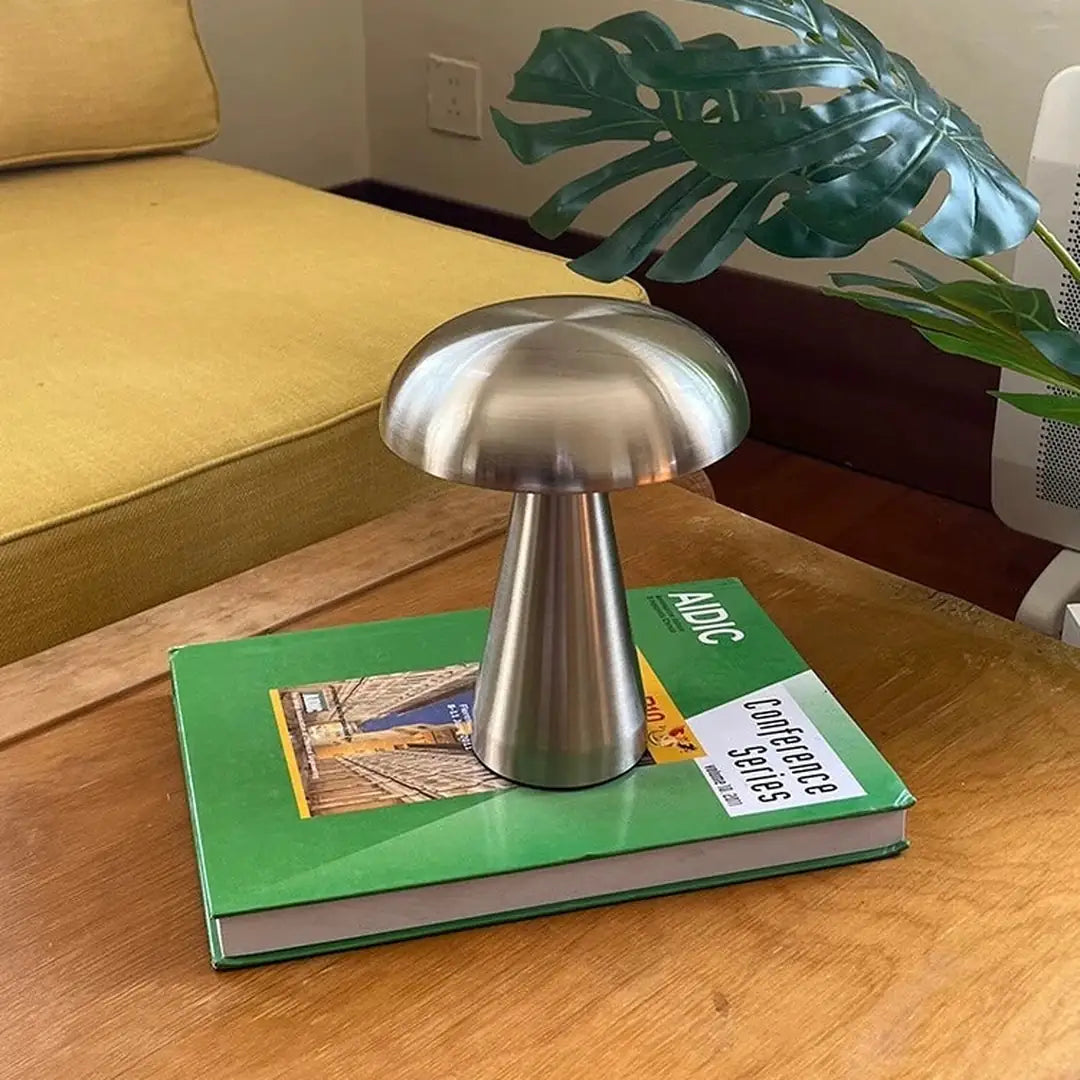 Serata Portable Lamp