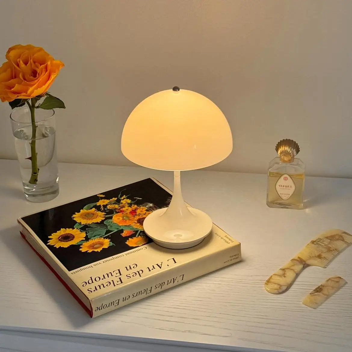 Vespro Portable Lamp